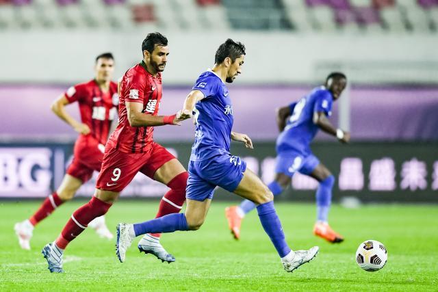 世界杯app下载-【中超】王上源伤退双方机会寥寥 沧州0比0闷平河南